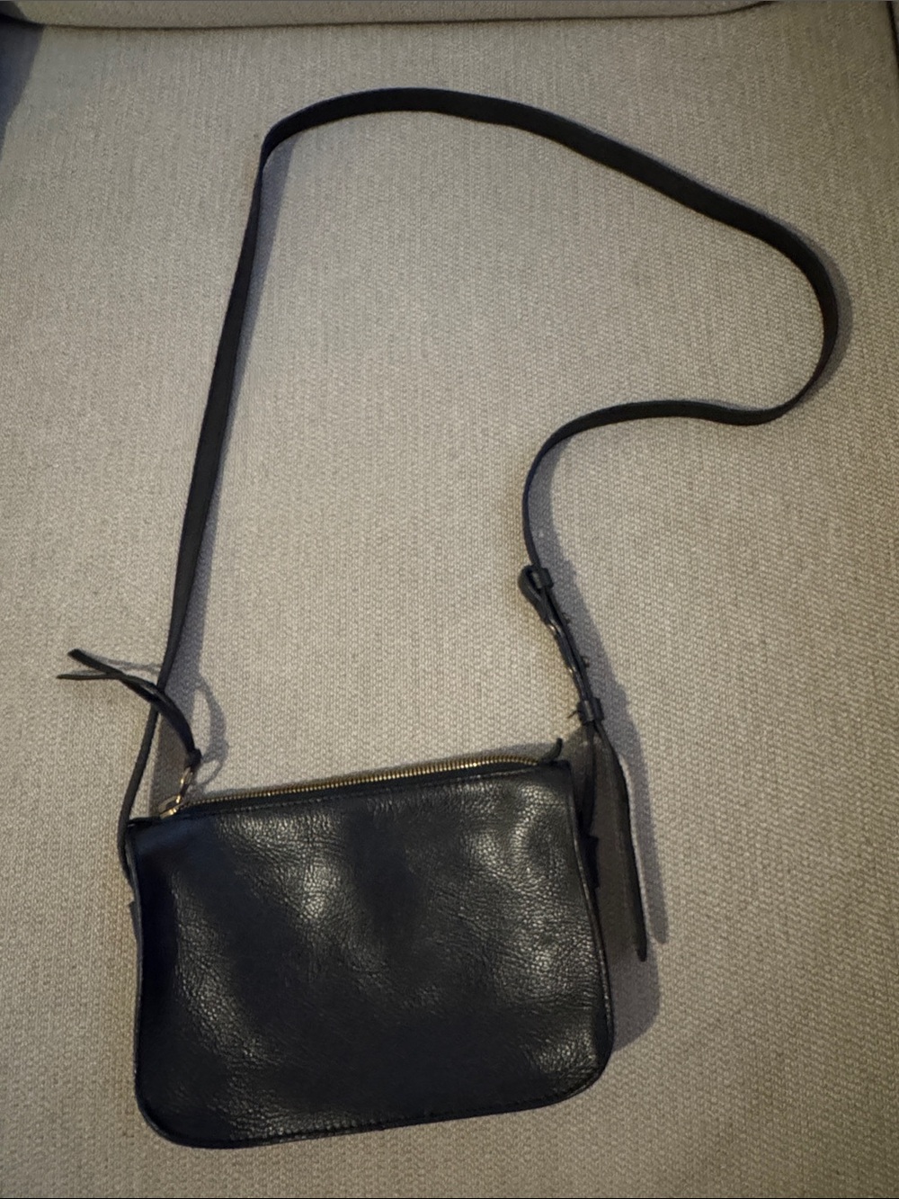 Madewell Black 100% Leather Crossbody with Gold Zip